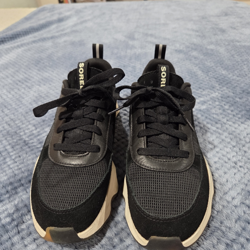 SOREL Women's Black Runner Sneakers
